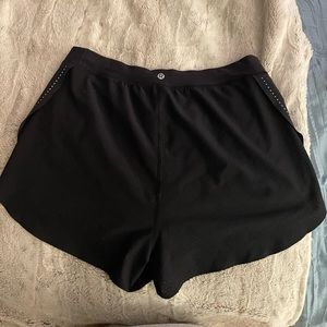 Lululemon Find Your Pace High-Rise Lined Short 3”